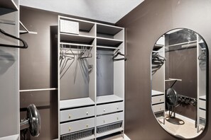 House, 3 Bedrooms | Interior