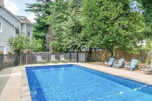 House, 6 Bedrooms | Pool | Outdoor pool, a heated pool