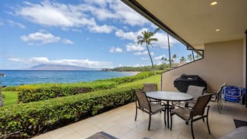 Condo, 2 Bedrooms | Outdoor dining