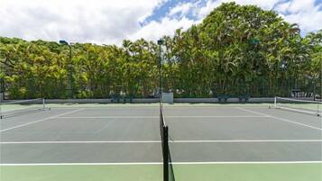 Condo, 2 Bedrooms | Sports court