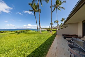 Condo, 2 Bedrooms | Outdoor dining - Makena Surf, #f-109 2 Bedroom Condo (Kihei)