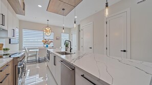 Stadtwohnung, 2 Schlafzimmer | Eigene Küche