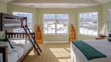 House, 3 Bedrooms | 3 bedrooms, iron/ironing board, free WiFi