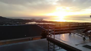 Sundeck