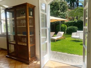 Interior - Villa Dehon (Roma)