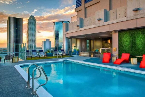 Pool - Downtown High Rise w Skyline Views Rooftop Pool (Houston)