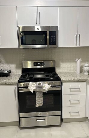 Apartment, 3 Bedrooms, Balcony, Pool View | Interior - Modern Penthouse Albarobello Residences (Santiago de los Caballeros)