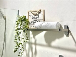 Apartment, 3 Bedrooms, Balcony, Pool View | Bathroom - Modern Rooftop Penthouse Private Jacuzzi for 12 (Santiago de los Caballeros)