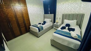 Apartment, 3 Bedrooms, Balcony, Pool View - Modern Rooftop Penthouse Private Jacuzzi for 12 (Santiago de los Caballeros)