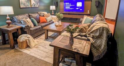King Bed + Bunks | EV Charger | Garage | Ranch