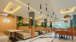Ảnh chưa phân loại, 5 trong số 47 ảnh, nút