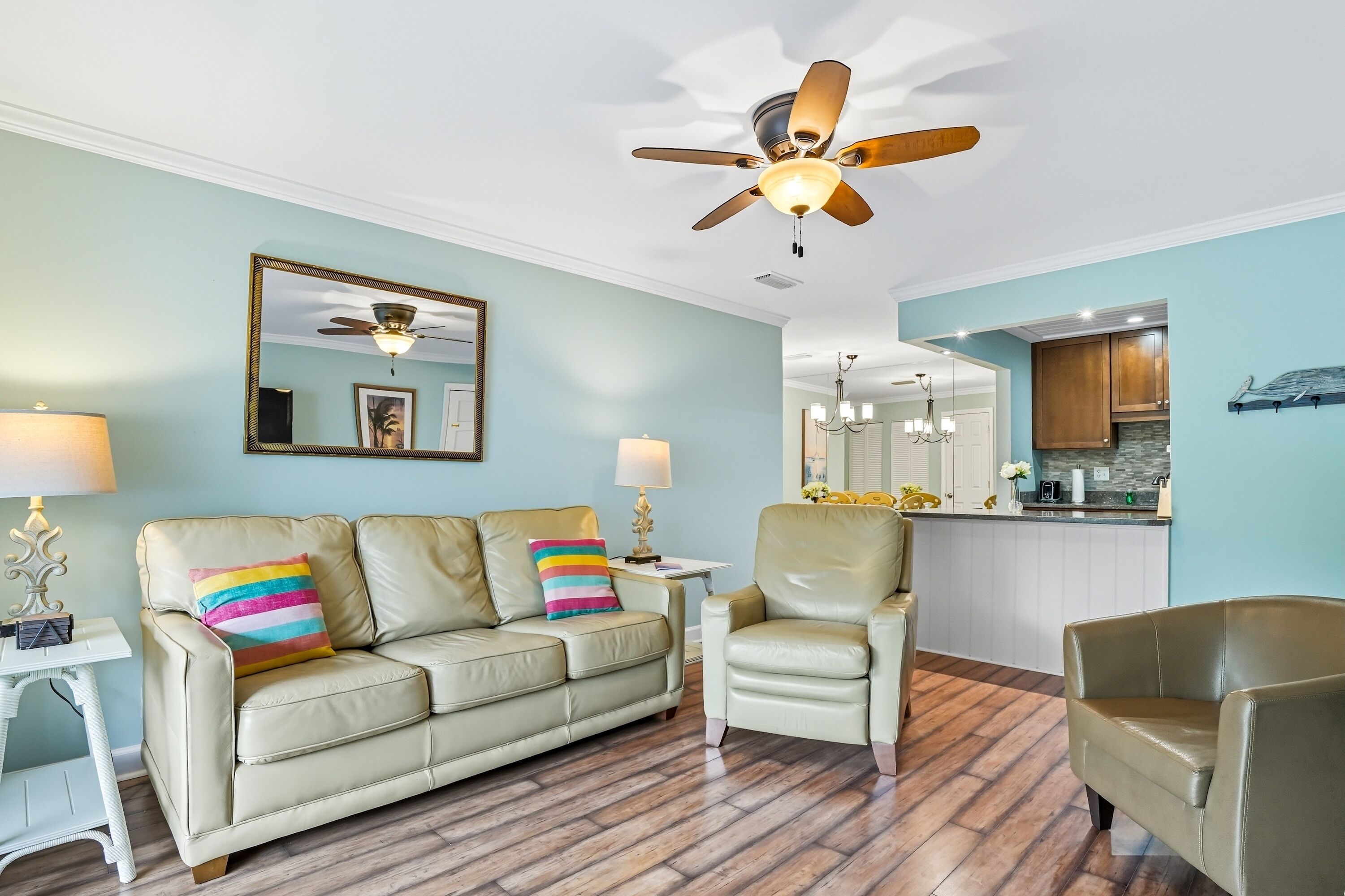 Sleeps 6  Heated Pool  Walk To Pier Village  Ocean Walk J-10 - Brunswick, GA