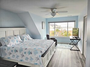 2 bedrooms, iron/ironing board, travel cot, Internet