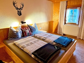 Wifi gratis y ropa de cama