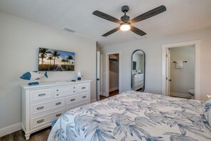 2 bedrooms, iron/ironing board, free WiFi, bed sheets