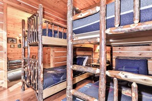 6 chambres, bureau, fer et planche à repasser, Wi-Fi gratuit