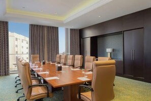 Unclassified image, 5 of 14, button - DoubleTree by Hilton Doha - Al Sadd (Doha)