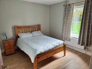 Classic-Zimmer | Kostenloses WLAN, Bettwäsche