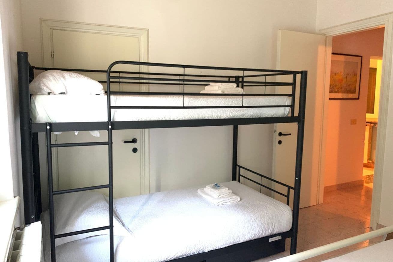 3 bedrooms, iron/ironing board
