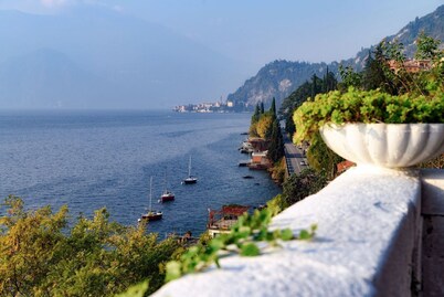 Lake-view villa (Varenna Wonders)