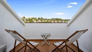 Unclassified image, 2 of 48, button - Can Roure: swimming pool and serenity (La Pobla de Montornès)