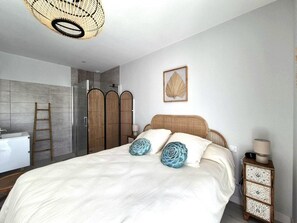 5 bedrooms - Maison Mamette - SAINT GREGOIRE (SAINT GREGOIRE)