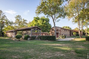 Exterior - Le Poulailler de La Soursol (RIVIERES)