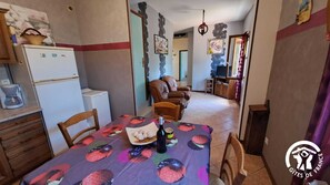 Interior - La Bruninquillé - MONTREDON-LABEISSONNIE (MONTREDON-LABEISSONNIE)