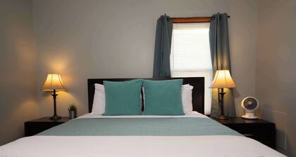 Cozy Corner House Stay for 7