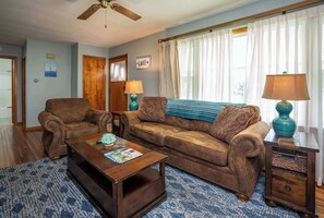 House, Berbilang Katil, Patio, Garden View (Cozy Corner House) | Ruang tamu