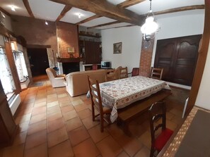 تلفزيون، مدفأة