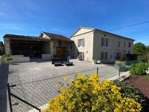 Terrace/patio - Mas del Sol - CAHUZAC-SUR-VERE (CAHUZAC-SUR-VERE)