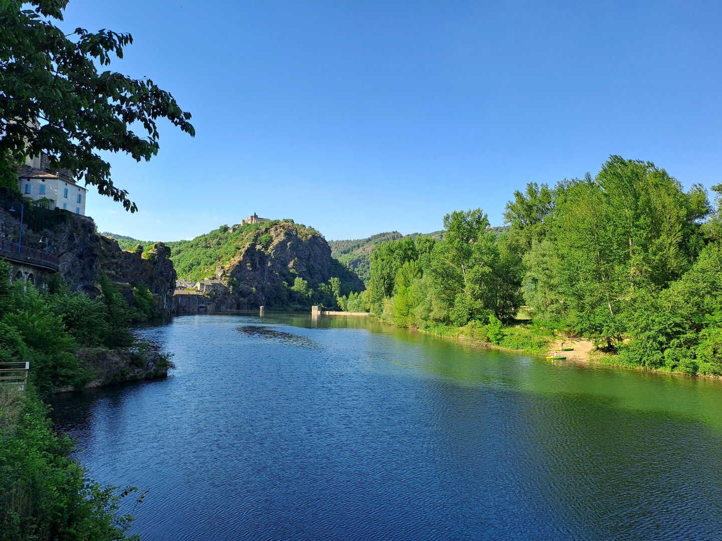 منوع