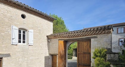 La Falgarié - VIRAC - Gîte