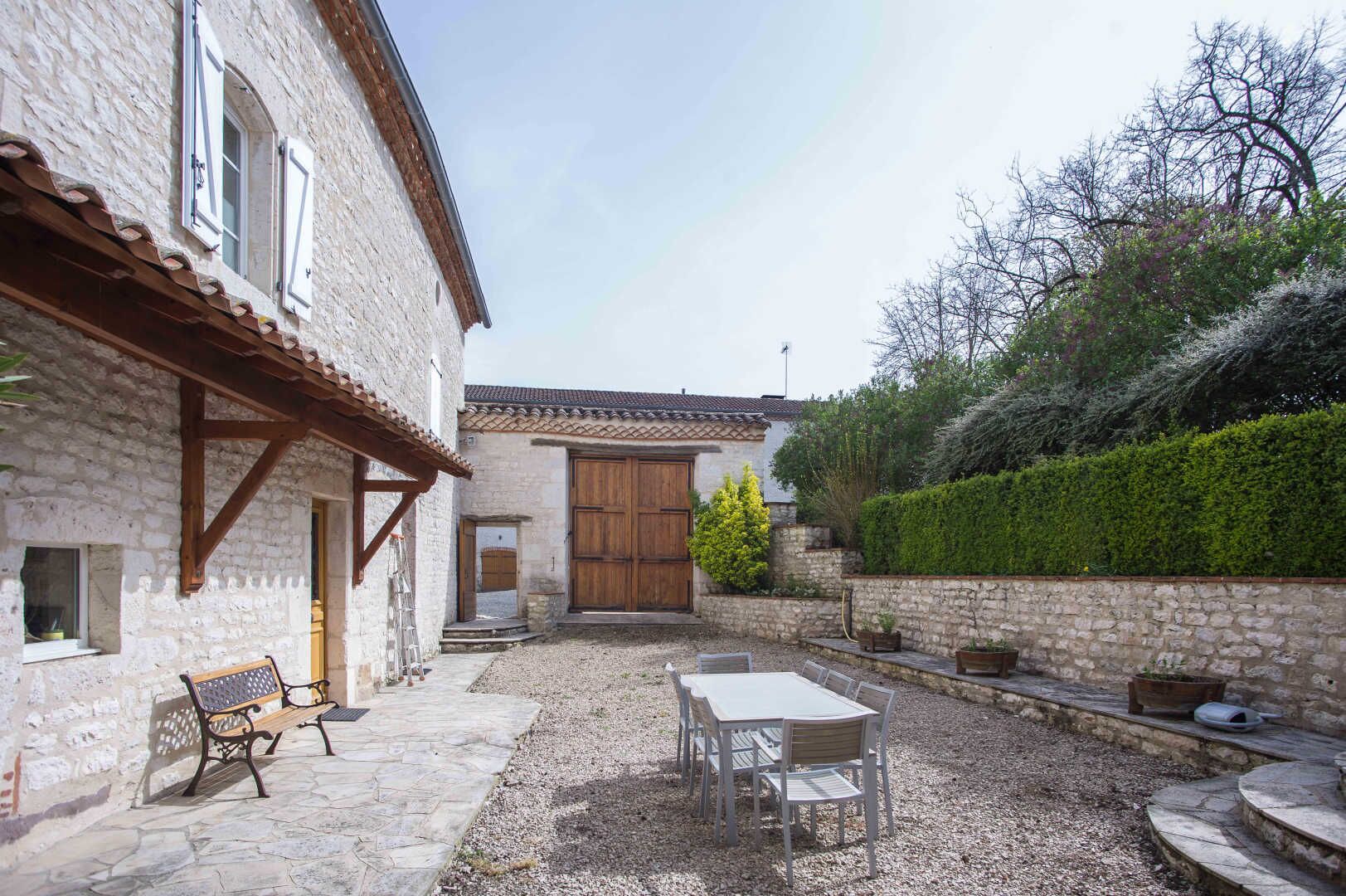 Restauration extérieure