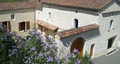 La Falgarié - VIRAC - Gîte