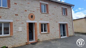 Exterior - L'Hirondelle de Mouzieys (MOUZIEYS TEULET)