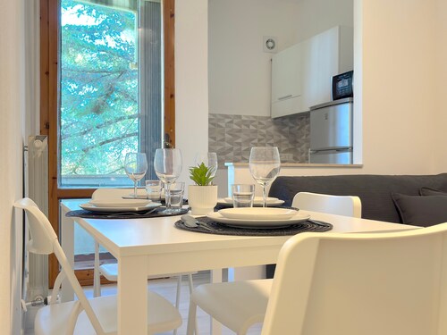 Near Pisa airport - Wi-Fi and free parking