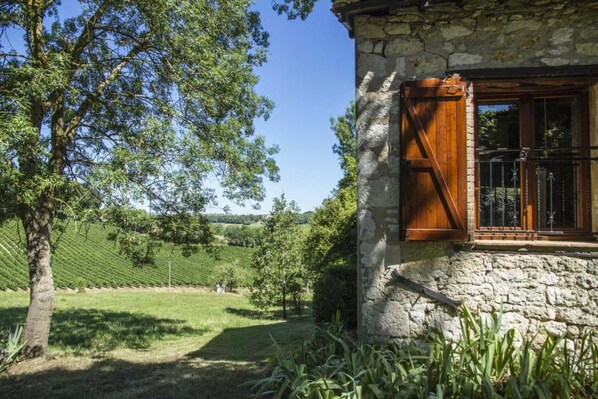 Enceinte de lâhĂ©bergement