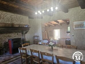 Dining - Le grand gîte de Souels (ALMAYRAC)