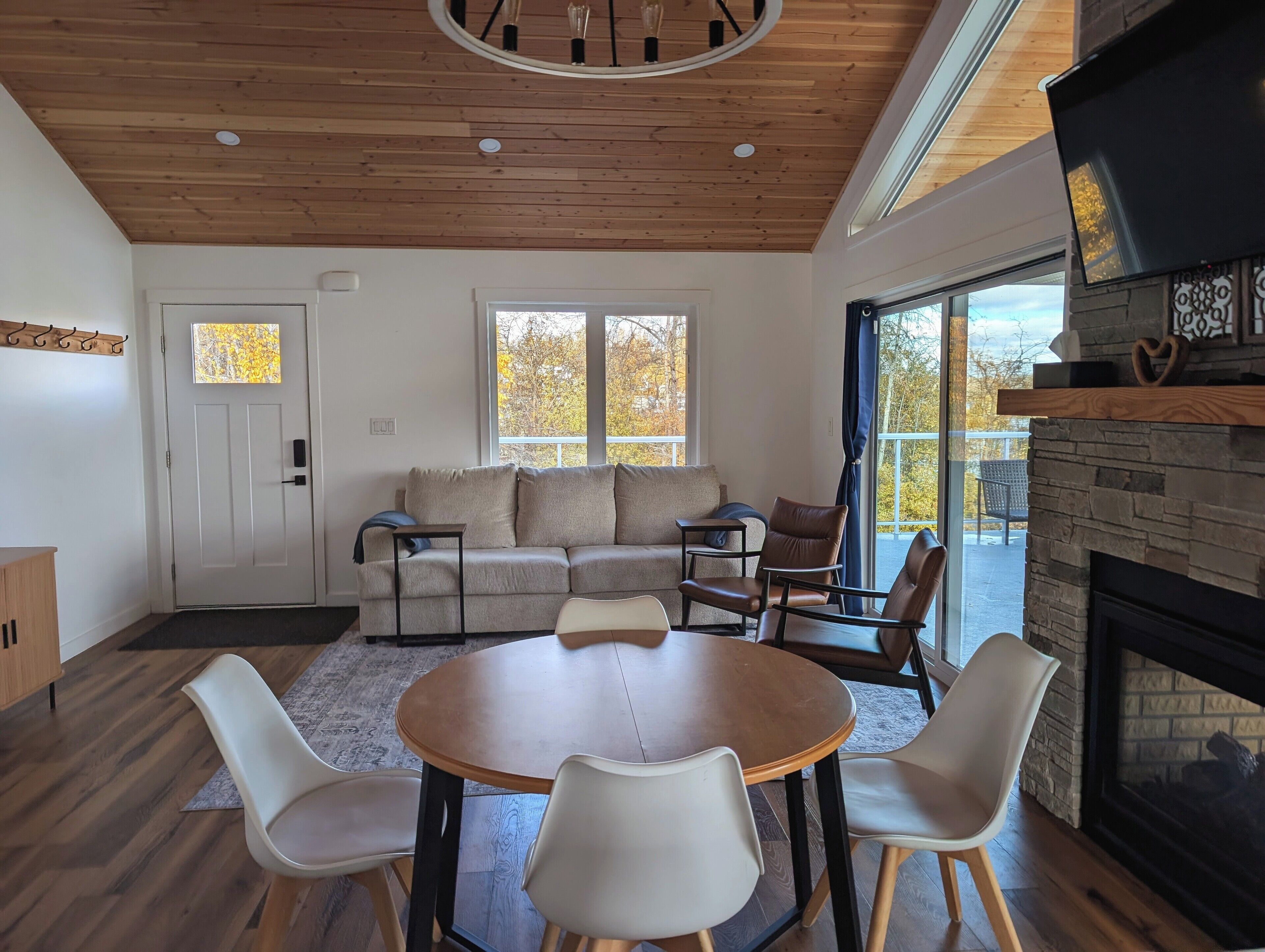 Scenic Year Round Cabin At Lac La Nonne - Alberta