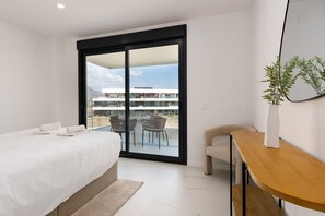 Room - AZATA DELMARE 2462 CASARES ESTEPONA (Manilva)