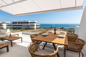 Outdoor dining - AZATA DELMARE 2462 CASARES ESTEPONA (Manilva)