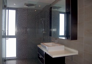 Condo, 1 Bedroom, Accessible, Smoking | Bathroom - Twin Sands Private Apartment, Phuket (Patong)