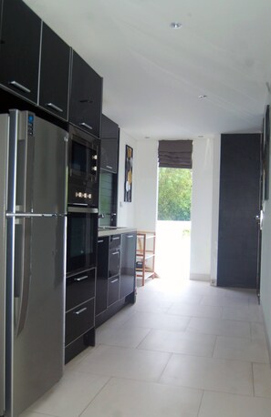 Interior - Twin Sands Private Apartment, Phuket (Patong)
