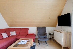 Télévision, chaîne hi-fi