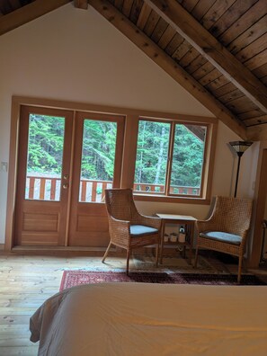 2 quartos, Wi-Fi de cortesia, roupa de cama