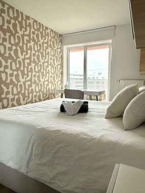 1 habitación, tabla de planchar con plancha, wifi y ropa de cama 