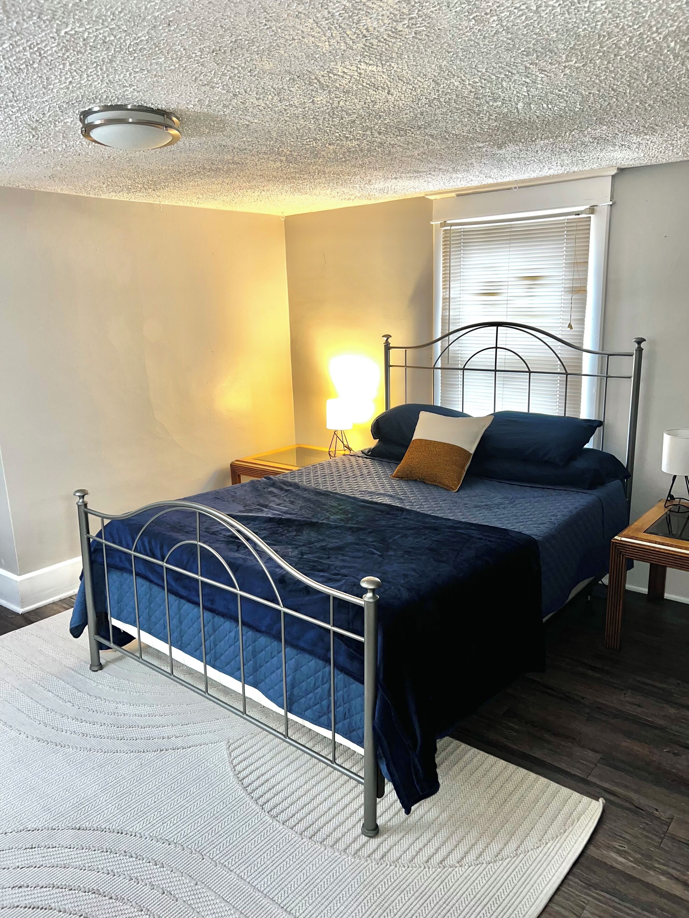 1 bedroom, desk, free WiFi, bed sheets