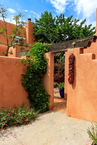 Zona Rosa 78, San Isidro